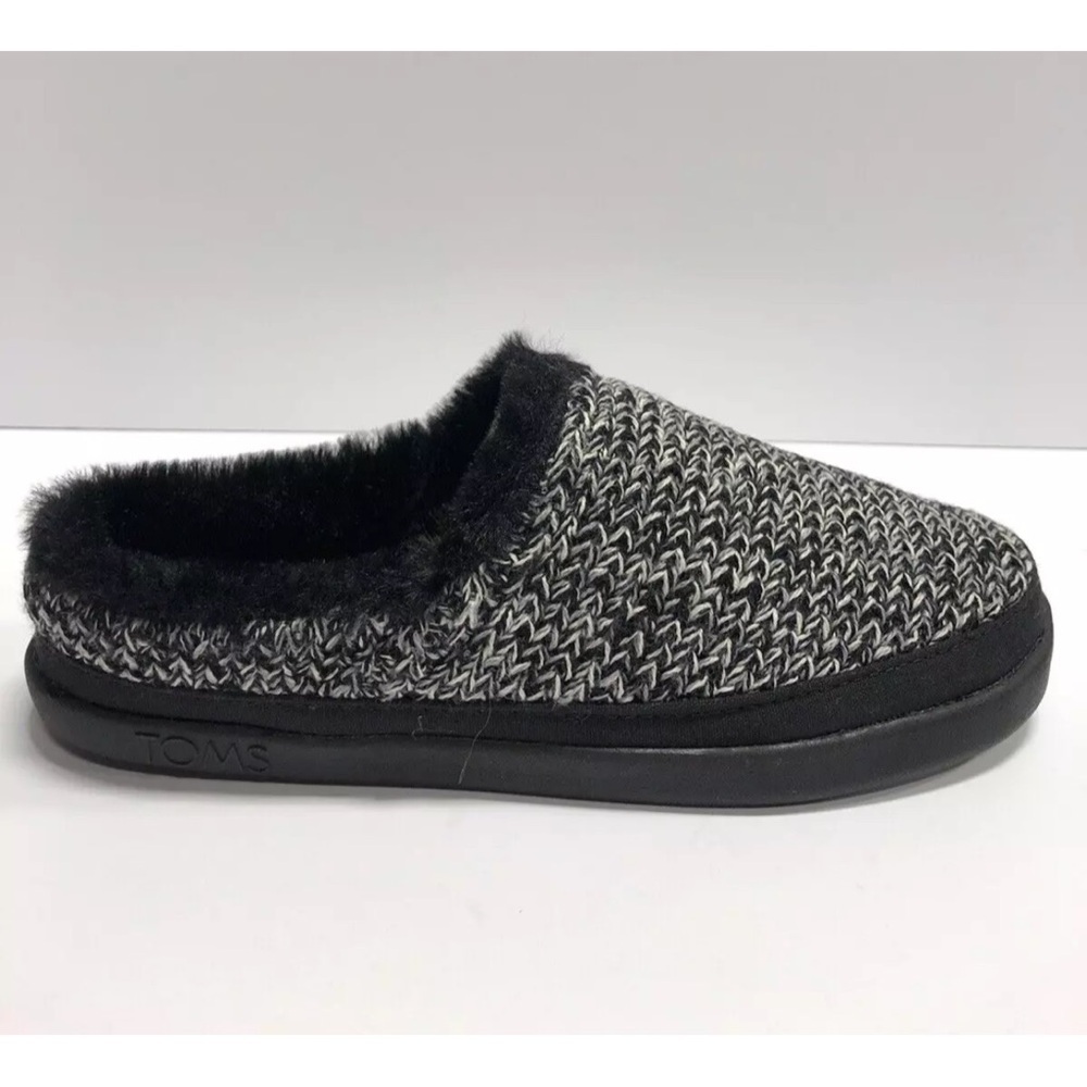 Toms Women’s Sage, Black Multi Slippers, Size 5.5 M.